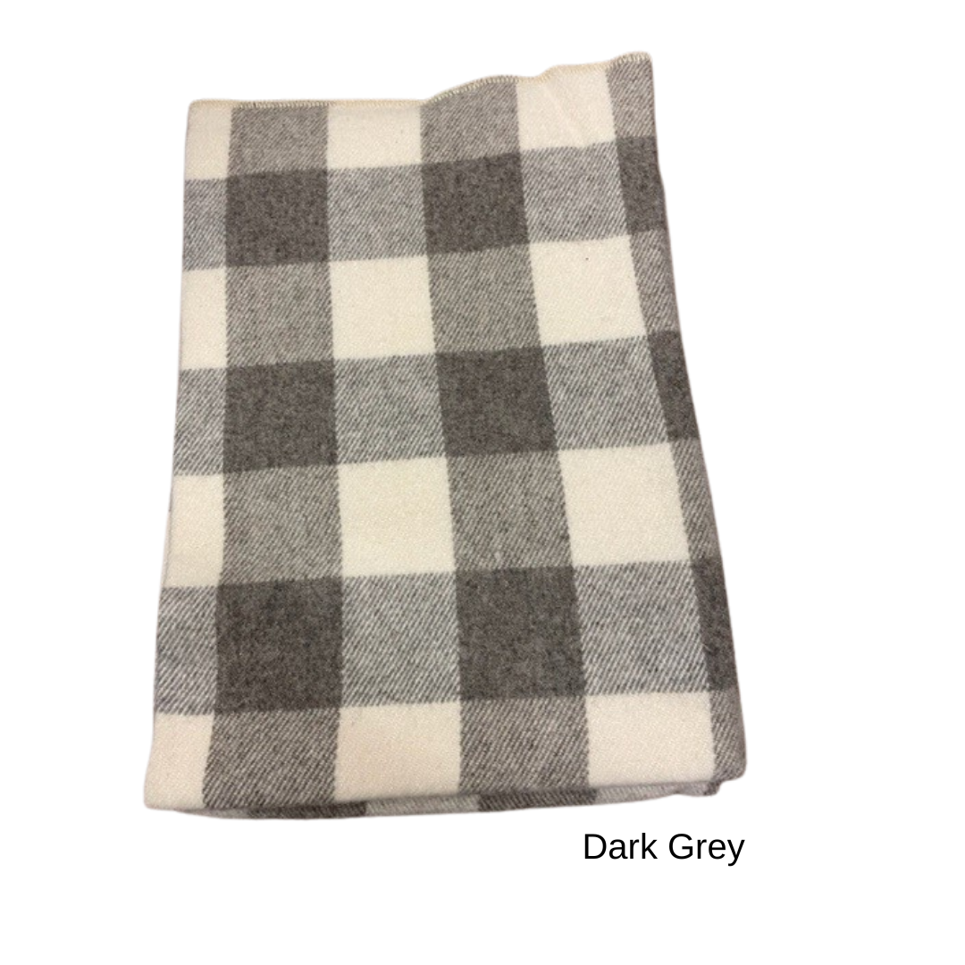 MacAusland Wool Throw Checkerboard🍁
