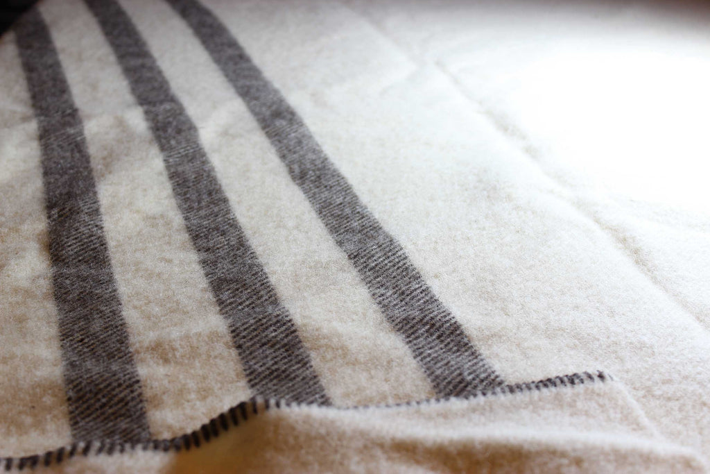 MacAusland Wool Blanket Queen Cream/Stripe🍁