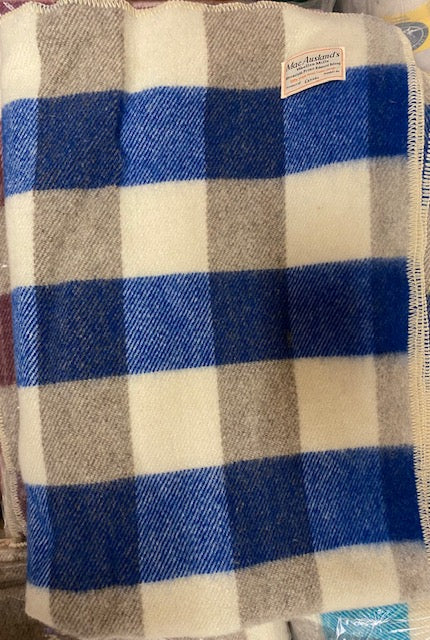 MacAusland Wool Throw Checkerboard🍁