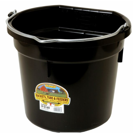 Barn Bucket Flat Back 20 quart
