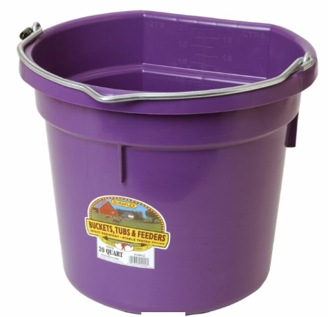 Barn Bucket Flat Back 20 quart