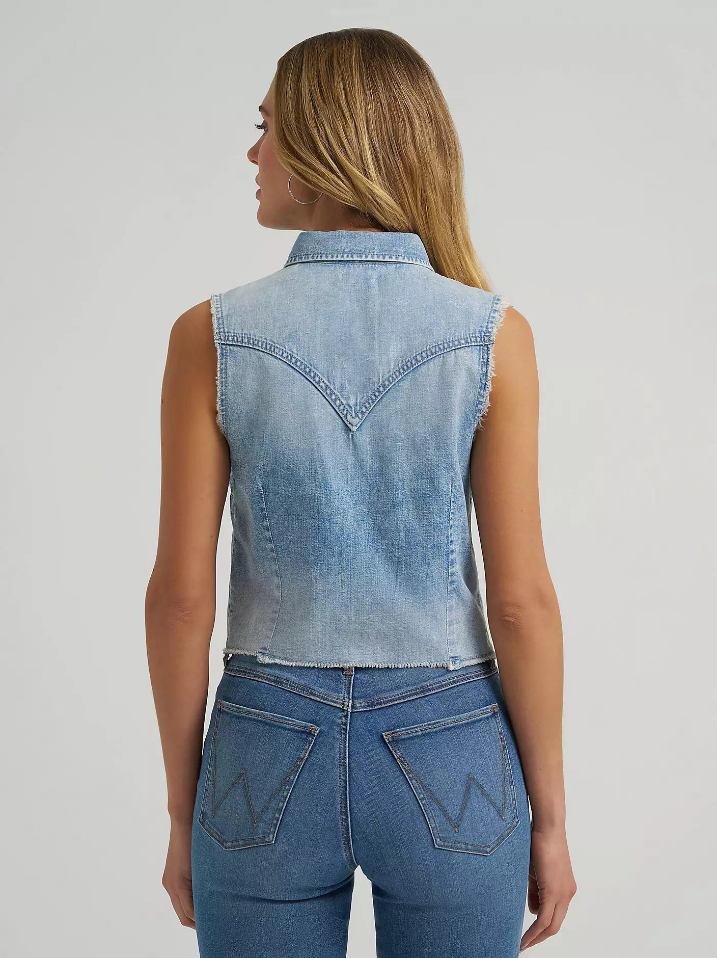 Wrangler Sleeveless Raw Hem Shirt