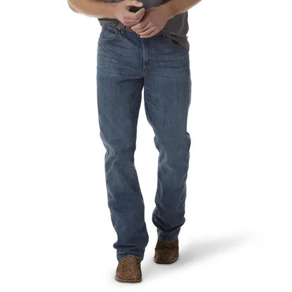 Jean Wrangler Faben Relaxed Boot Men's