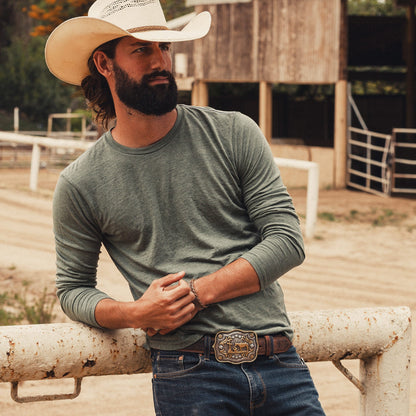 Buckle Praying Cowboy