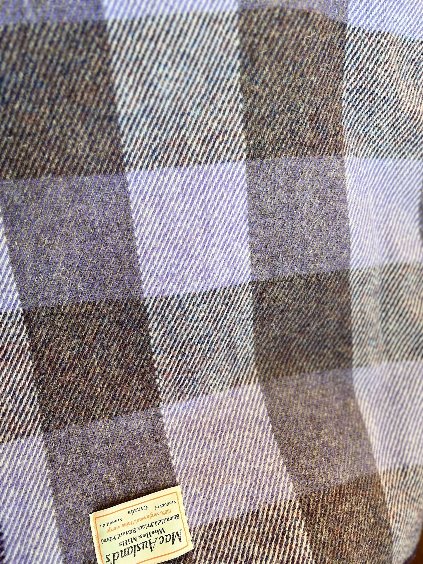 MacAusland Wool Throw Checkerboard🍁