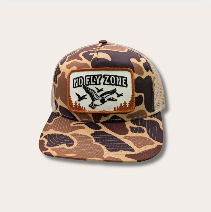 Hat Whiskey Road No Fly Zone 🍁