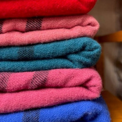 MacAusland Wool Blanket Queen Solid/Stripe🍁